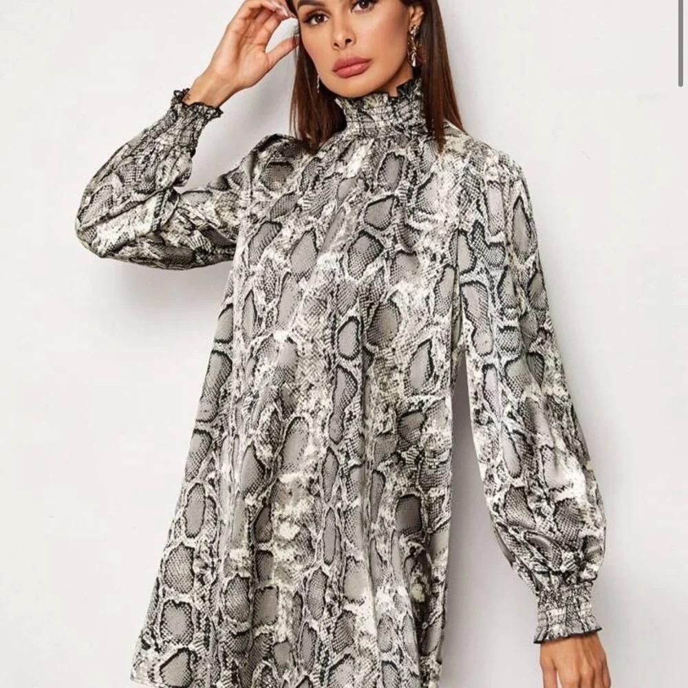 Women’s Silver and White Dress with Snakeskin Print - Size Large